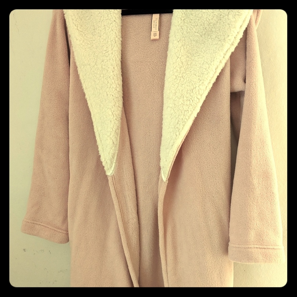 NWT VS Pink Robe